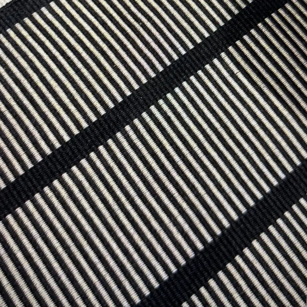 SILLON ZINC - 2026-06-23T150243.287.webp