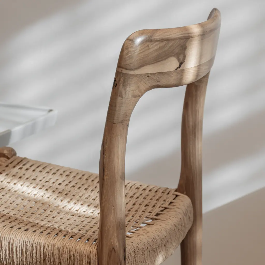 BANQUETA MOLLER.webp